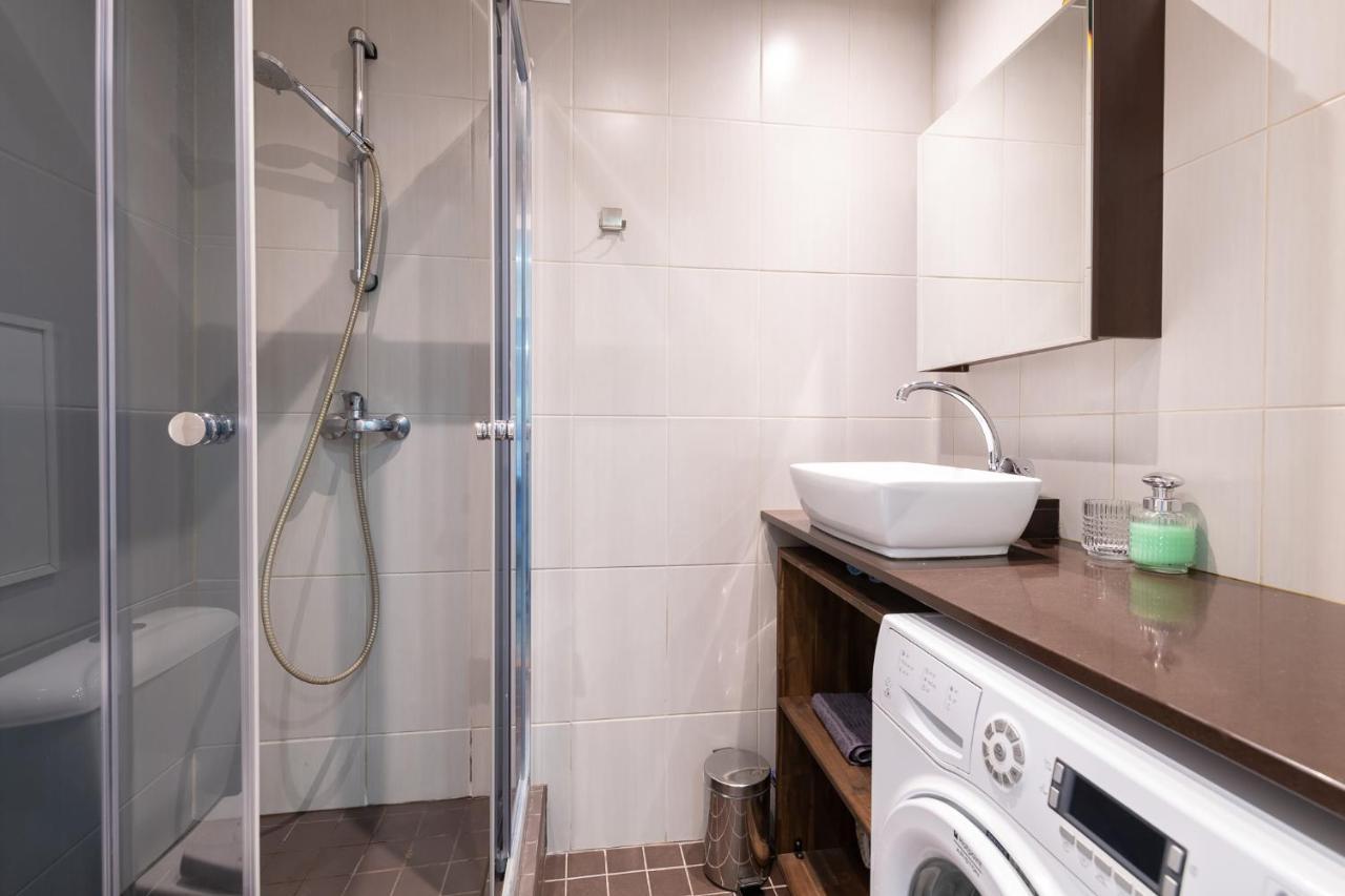 Cozy Stylish Studio Apartment With Free Parking By Centralapartments Reval Exterior foto
